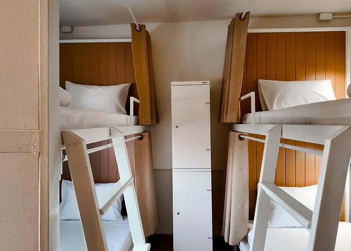 The Meadow Hostel Bangkok