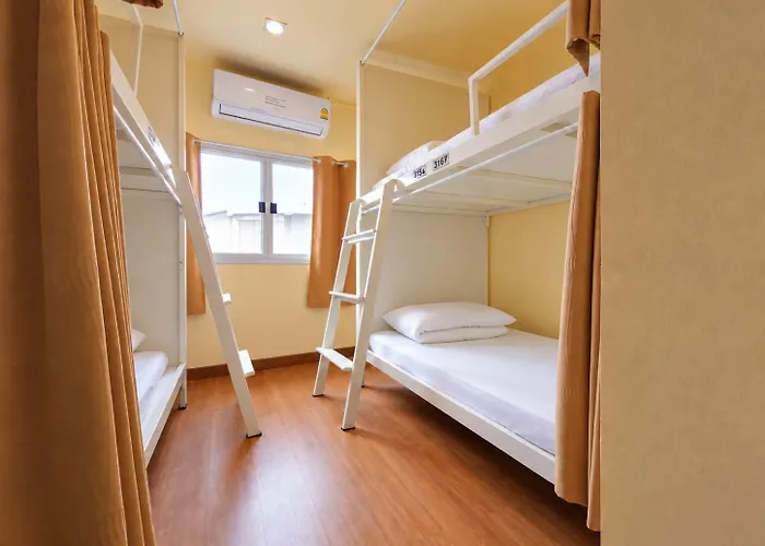 Hostel The Meadow Khaosan