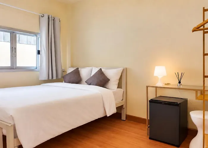 Hostel The Meadow Khaosan *