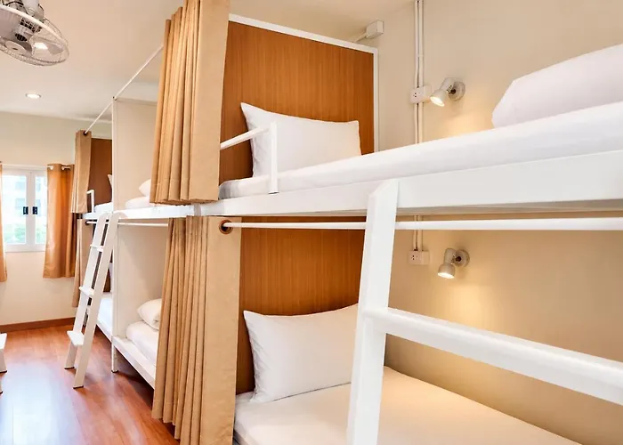 Hostel The Meadow Khaosan