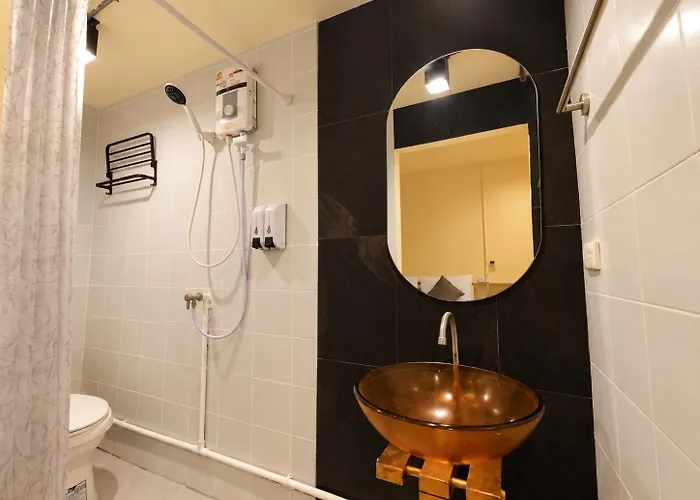 The Meadow Khaosan Hostel *