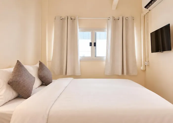 Hostel The Meadow Khaosan *